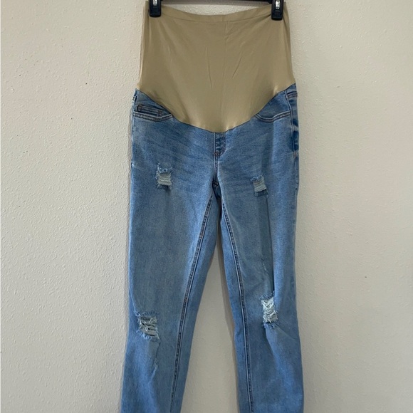 Time and Tru High Rise Light Blue Maternity Jeans - Picture 4 of 13